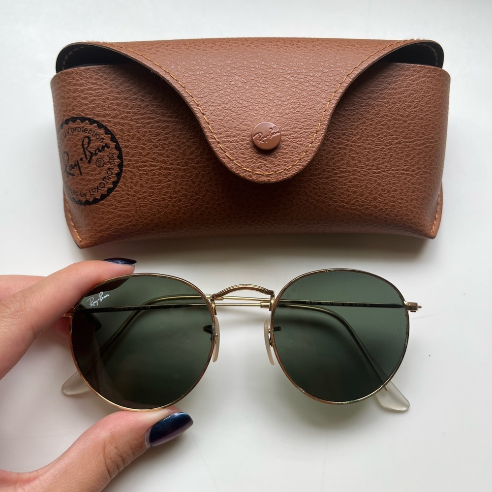 Round Gold Ray Bans!